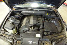 Load image into Gallery viewer, Fog Light BMW 320i 330i 325i 2002 02 2003 03 2004 04 2005 05 - NW82073
