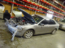 Load image into Gallery viewer, [INVENTORYCAR_YEAR_MAKE_MODEL] FOG LAMP LIGHT - NW81690
