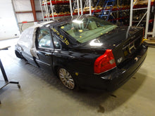 Load image into Gallery viewer, SIDE MARKER LAMP LIGHT C70 S60 S70 S80 XC70 99-06 Fender Mounted Right - NW83801
