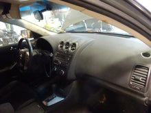 Load image into Gallery viewer, FRONT SPINDLE Nissan Altima Maxima 2007 07 2008 08 09 10 11 12 13 Right - NW165710
