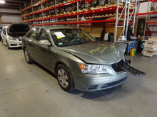 Load image into Gallery viewer, ABS ANTI-LOCK BRAKE PUMP Hyundai Sonata 2009 09 2010 10 - NW1462
