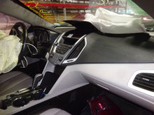 Load image into Gallery viewer, RADIO Lacrosse Regal SRX Camaro Equinox Terrain Allure 10 11  AM FM CD - NW135057
