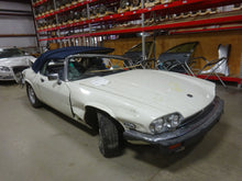 Load image into Gallery viewer, Radio Antenna Jaguar XJS 1989 - NW276007
