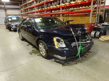 Load image into Gallery viewer, RADIO Cadillac DTS 2006 06 - NW134486
