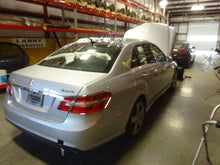 Load image into Gallery viewer, SIDE MARKER LAMP LIGHT E300 E350 E400 E550 E63 10 11 12 13 Right - NW83104
