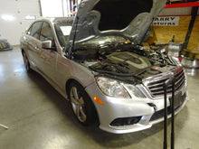 Load image into Gallery viewer, SIDE MARKER LAMP LIGHT E300 E350 E400 E550 E63 10 11 12 13 Right - NW83104
