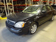 Load image into Gallery viewer, FOG LAMP LIGHT Ford Five Hundred 05 06 07 Bumper Mounted Right - NW81481
