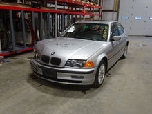 Load image into Gallery viewer, PARKLAMP BMW 320i 328i 330i 1999 99 00 01 Left - NW82080
