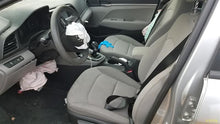 Load image into Gallery viewer, ECU ECM Computer Hyundai Elantra 2020 - MM2648557
