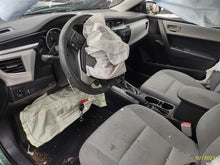 Load image into Gallery viewer, AC A/C AIR CONDITIONING COMPRESSOR Corolla 14 15 16 17 18 19 - MM2657910
