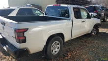 Load image into Gallery viewer, Alternator Nissan Frontier 2022 - MM2678680
