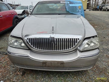 Load image into Gallery viewer, ECU ECM COMPUTER Lincoln Town Car 2005 05 - MM2660768
