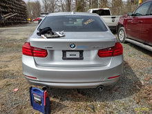 Load image into Gallery viewer, TRANSFER CASE 228I 320i 328D 328i 328I GT 335i 335i GT 428i 435i 12-15 - MM2688012

