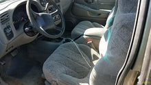 Load image into Gallery viewer, [INVENTORYCAR_YEAR_MAKE_MODEL] TRANSMISSION 4X4 - MM2693361
