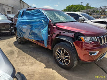 Load image into Gallery viewer, TRANSFER CASE Dodge Durango Jeep Grand Cherokee 2011-2020 - MM2737982
