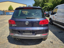 Load image into Gallery viewer, AC COMPRESSOR Passat Audi A3 Golf EOS 2006 06 2007 07 - MM2768651
