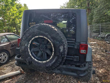 Load image into Gallery viewer, TRANSMISSION Jeep Wrangler 07 08 09 10 11 4X4 - MM2815657
