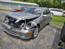 Load image into Gallery viewer, ALTERNATOR E350 C230 C250 C280 C300 C350 C55 C63 CLK350 CLK500 150 AMP - MM2750156
