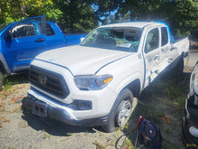 Load image into Gallery viewer, Radio Toyota Tacoma 2022 - MM2819965
