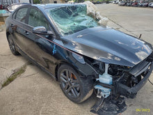 Load image into Gallery viewer, Transmission Kia Forte 2021 - MM2774357

