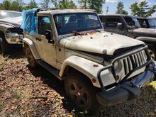 Load image into Gallery viewer, TRANSMISSION Jeep Wrangler 07 08 09 10 11 4X4 - MM2819805
