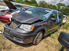 Load image into Gallery viewer, ECU ECM Computer  TOWN &amp; COUNTRY 2016 - MM2780565
