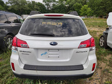 Load image into Gallery viewer, Computer Subaru Legacy 2013 - MM2781010
