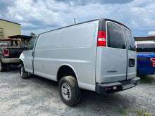 Load image into Gallery viewer, AC Compressor  EXPRESS 2500 VAN 2022 - MM2811511
