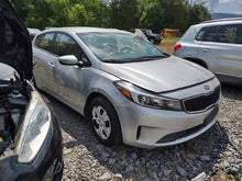 Load image into Gallery viewer, Transmission Kia Forte 2017 - MM2794417
