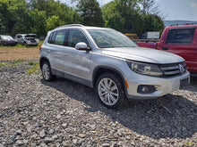 Load image into Gallery viewer, ENGINE MOTOR A3 RS3 Beetle CC Golf Golf GTI Jetta Tiguan 12 13 14 2.0L - MM2794644
