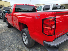 Load image into Gallery viewer, [INVENTORYCAR_YEAR_MAKE_MODEL] AC A/C AIR CONDITIONING COMPRESSOR - MM2853962
