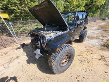 Load image into Gallery viewer, TRANSFER CASE Jeep Wrangler 12 13 14 15 16 17 18 - MM2869346
