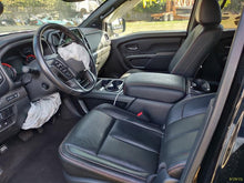 Load image into Gallery viewer, Transfer Case Nissan Titan 2021 - MM2863146
