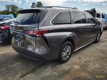 Load image into Gallery viewer, Radio Toyota Sienna 2021 - MM2862561
