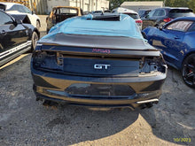 Load image into Gallery viewer, Alternator Ford Mustang 2022 - MM2854777
