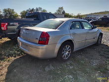 Load image into Gallery viewer, ECU ECM COMPUTER 300 Challenger Charger Magnum 08 09 10 - MM2870879
