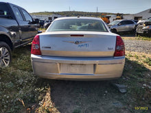 Load image into Gallery viewer, ALTERNATOR 300 Charger Magnum 08 09 10 11 12 13 14 160 AMP - MM2870881
