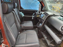 Load image into Gallery viewer, ECU ECM COMPUTER Honda Element 03 04 05 06 Auto 4WD - MM2917875
