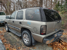 Load image into Gallery viewer, [INVENTORYCAR_YEAR_MAKE_MODEL] TRANSFER CASE - MM2943883
