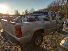 Load image into Gallery viewer, [INVENTORYCAR_YEAR_MAKE_MODEL] TRANSMISSION 4X4 - MM2967675
