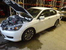 Load image into Gallery viewer, FOG LAMP LIGHT Honda Accord 2014 14 2015 15 Left - NW276317
