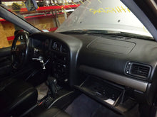 Load image into Gallery viewer, FOG LIGHT Pathfinder 99 00 01 02 03 04 Left - NW82636
