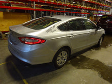 Load image into Gallery viewer, RADIO Ford Fusion 2014 14 - NW134935
