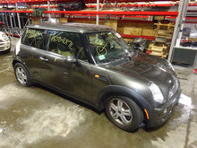Load image into Gallery viewer, ECU ECM COMPUTER Mini Cooper 2002 02 03 04 05 06 Auto - NW59411
