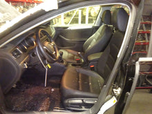 Load image into Gallery viewer, AXLE SHAFT Jetta 2013 13 2014 14 2015 15 2016 16 2017 17 MT Right - NW14421
