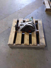 Load image into Gallery viewer, Park Lamp Light Cadillac STS 2007 - NW81338
