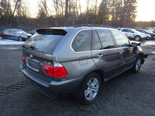 Load image into Gallery viewer, AIR BAG COMPUTER X5 M3 320i 2001 01 02 03 04 05 06 - NW30745
