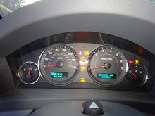 Load image into Gallery viewer, FRONT CV AXLE SHAFT Jeep Commander Grand Cherokee 2005-2010 Left - NW9217
