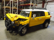 Load image into Gallery viewer, PARKLAMP Toyota FJ Cruiser 2007 07 2008 08 2009 09 2010 10 11 Right - NW83576
