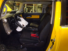 Load image into Gallery viewer, PARKLAMP Toyota FJ Cruiser 2007 07 2008 08 2009 09 2010 10 11 Right - NW83576
